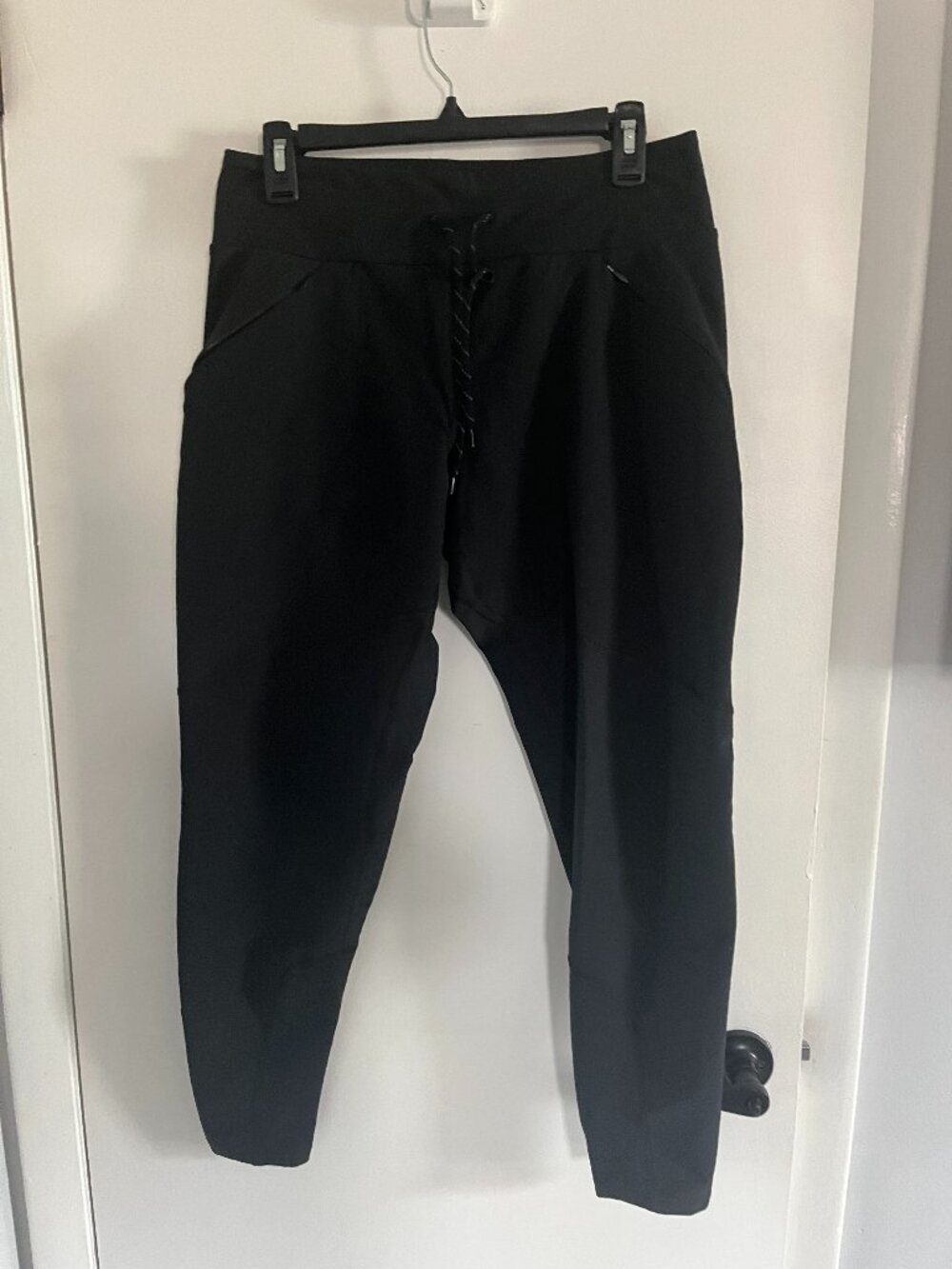 Columbia Omni-Shield Black Athletic Jogger Pants Womens Medium Stretch Hiking Ac